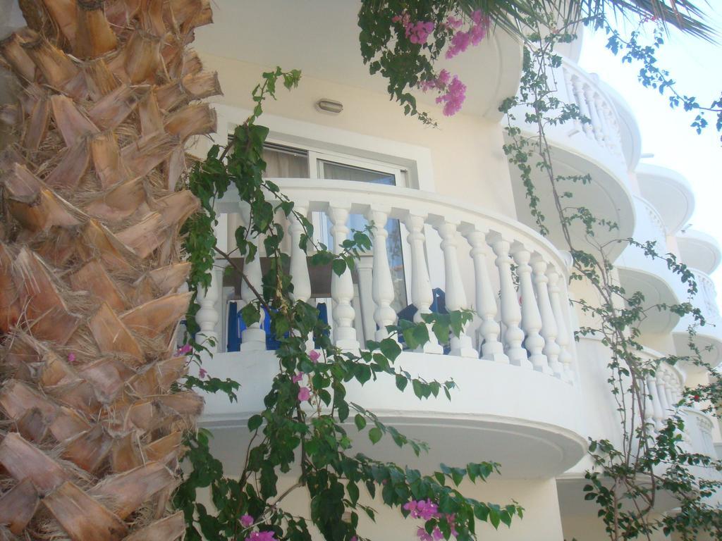 White Palace Studios Faliraki Eksteriør bilde